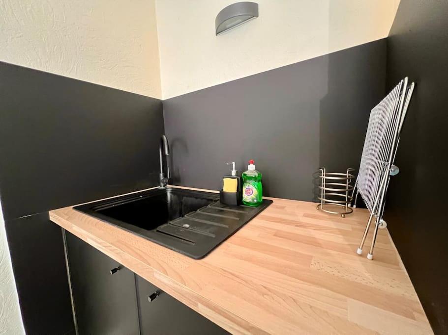 Appartement Climatise 4Prsn Au Pied De La Citadelle Безансон Екстер'єр фото